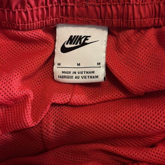 NIKE | red swim trunks shorts medium - Picture 3 of 3